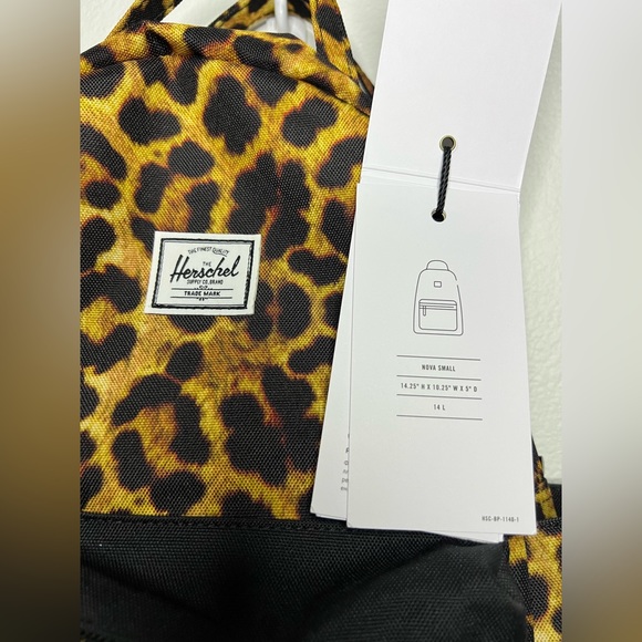 Herschel Supply Co. Nova Small Leopard Black - Picture 3 of 3